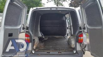 Volkswagen Transporter Transporter T5, Van, 2003 / 2015 1.9 TDi picture 14