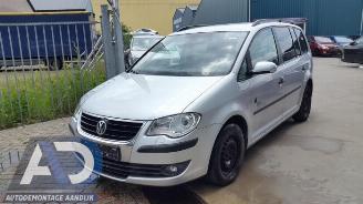 Salvage car Volkswagen Touran Touran (1T1/T2), MPV, 2003 / 2010 1.9 TDI 105 Euro 3 2009