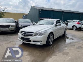 Vrakbiler auto Mercedes E-klasse E (C207), Coupe, 2009 / 2016 E-350 CGI V6 24V 2010/9
