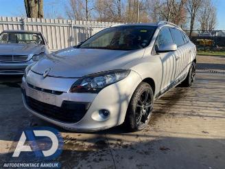 Uttjänta bilar auto Renault Mégane Megane III Grandtour (KZ), Combi 5-drs, 2008 / 2016 1.5 dCi 110 2011