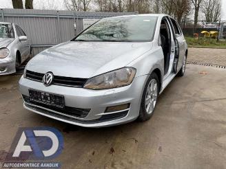 Vrakbiler auto Volkswagen Golf Golf VII (AUA), Hatchback, 2012 / 2021 1.2 TSI 16V 2014