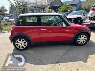 Mini Cooper Mini (R50/53), Hatchback, 2001 / 2007 1.6 16V Cooper picture 4