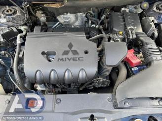 Mitsubishi Outlander Outlander (GF/GG), SUV, 2012 2.0 16V 4x2 picture 10