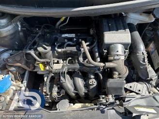 Kia Picanto Picanto (TA), Hatchback, 2011 / 2017 1.0 12V picture 9