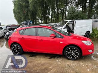 Opel Astra Astra J (PC6/PD6/PE6/PF6), Hatchback 5-drs, 2009 / 2015 1.6 16V Ecotec picture 4