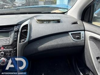 Hyundai I-30 i30 (GDHB5), Hatchback, 2011 1.4 16V picture 16