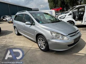 Peugeot 307 307 SW (3H), Combi, 2002 / 2008 1.6 HDiF 110 16V picture 3