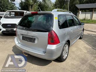 Peugeot 307 307 SW (3H), Combi, 2002 / 2008 1.6 HDiF 110 16V picture 5