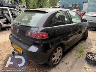 Seat Ibiza Ibiza III (6L1), Hatchback, 2002 / 2009 1.4 16V 100 picture 4
