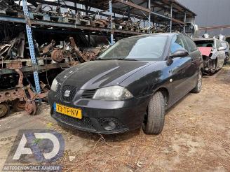 Vrakbiler auto Seat Ibiza Ibiza III (6L1), Hatchback, 2002 / 2009 1.4 16V 100 2006/8