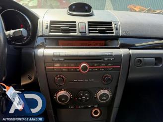 Mazda 3 3 Sport (BK), Hatchback, 2003 / 2009 1.6i 16V picture 17