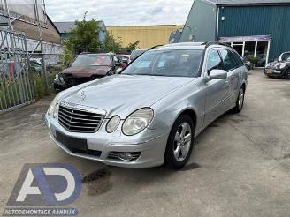 Coche siniestrado Mercedes E-klasse E Combi (S211), Combi, 2003 / 2009 3.0 E-280 CDI V6 24V 2008