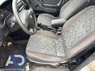 Opel Astra Astra G (F08/48), Hatchback, 1998 / 2009 1.6 picture 12