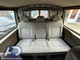 Volkswagen Transporter Multivan T5 (7E/7HC/7HF/7HM), MPV, 2003 / 2015 2.5 TDi picture 18