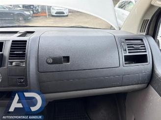 Volkswagen Transporter Multivan T5 (7E/7HC/7HF/7HM), MPV, 2003 / 2015 2.5 TDi picture 17