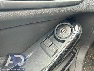 Ford Fiesta Fiesta 6 (JA8), Hatchback, 2008 / 2018 1.0 EcoBoost 12V 100 picture 11