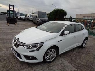 Schadeauto Renault Mégane 1.2 TURBO 2016/6