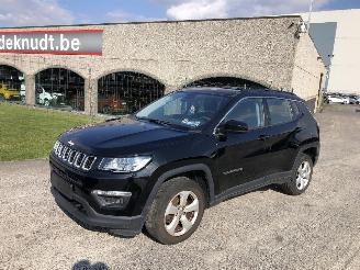 Voiture accidenté Jeep Compass LATITUDE 1.4 TURBO 2019/10
