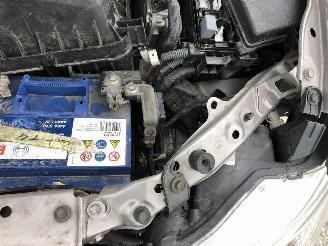 Toyota Auris 1.4    D4-D picture 14