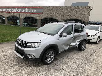 Schadeauto Dacia Sandero 0.9 AUTOMATIQUE 2020/6