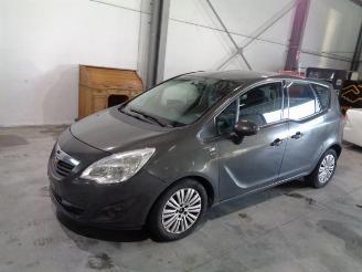 Schadeauto Opel Meriva 1.7 CDTI 2014/2