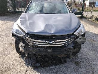 Hyundai Santa Fe 2.0 CRDI  4WD picture 12