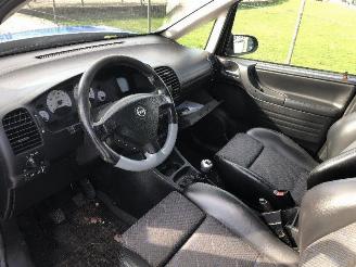 Opel Zafira OPC   2.0 TURBO picture 14