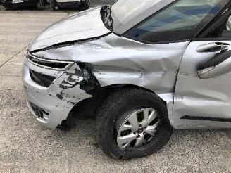 Citroën C4-picasso 1.6 HDI   7 PLACES picture 7