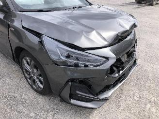 Ford Focus BREAK 1.5 TDCI ST LINE picture 9