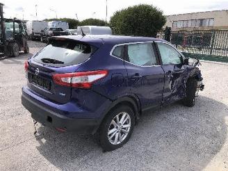 Vaurioauto  passenger cars Nissan Qashqai 1.5 DCI 2016/4