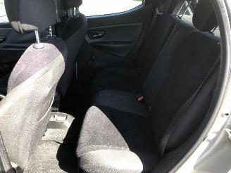 Lancia Ypsilon 1.2 picture 13