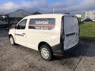 Schadeauto Volkswagen Caddy 2.0 tdi 2024/7