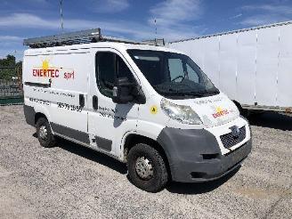 Schadeauto Peugeot Boxer 2.2 HDI 2011/5