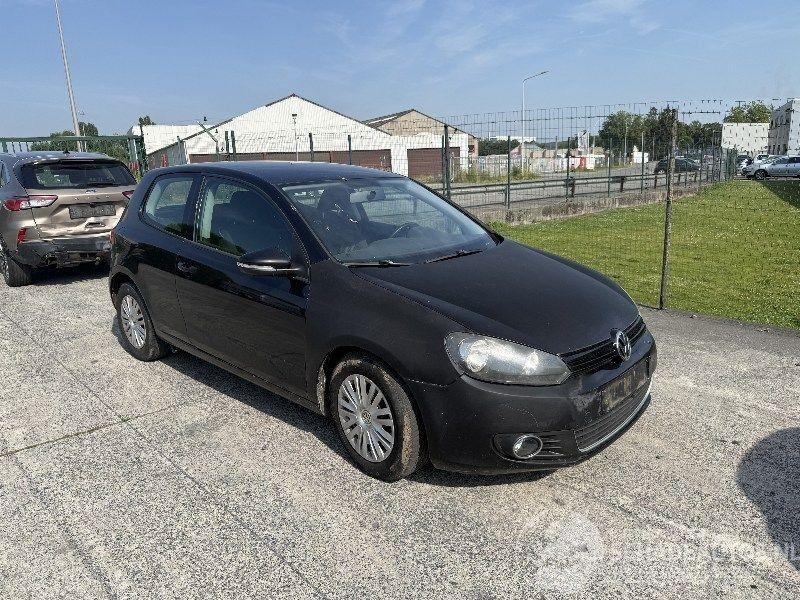 Volkswagen Golf 1.6 TDI