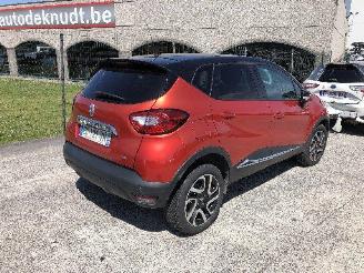 damaged passenger cars Renault Captur 1.2 AUTOMATIQUE 2016/6
