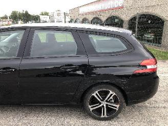 Peugeot 308 SW  1.2 picture 8