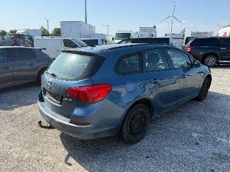 Opel Astra 1.6 cdti   break picture 4
