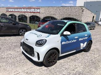 uszkodzony samochody osobowe Smart Forfour EQ forfour ELECTRIQUE 2020/7