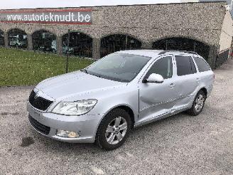 Damaged car Skoda Octavia BREAK 1.2 TSI 2012/8