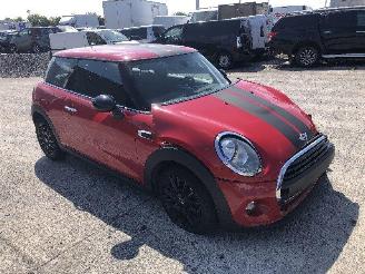 damaged passenger cars Mini One 1.2 2017/10