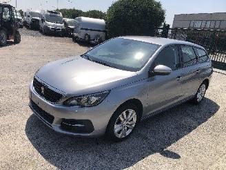 Peugeot 308 COMBI  1.2 TURBO picture 20