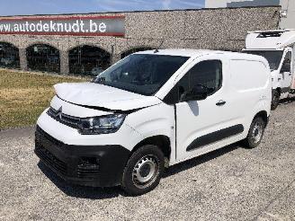 skadebil auto Citroën Berlingo 1.5 hdi 2022/2