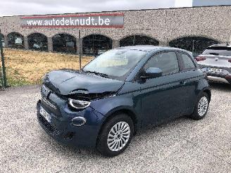 Damaged car Fiat 500 500 e 2023/9