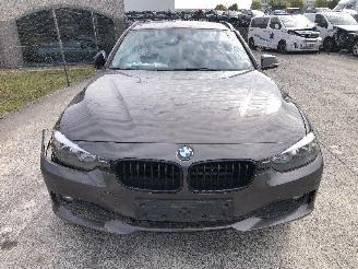 BMW 3-serie 318 D COMBI N47D20C picture 5