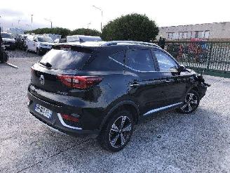 Voiture accidenté MG ZS  2021/8