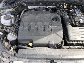 Skoda Octavia COMBI 1.6 TDI picture 14