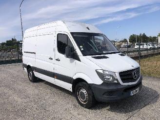 Schadeauto Mercedes Sprinter 214 cdi 2019/3
