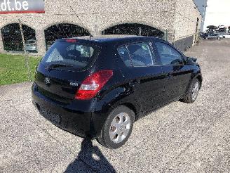 Voiture accidenté Hyundai I-20 1.4 AUTOMATIQUE 2012/4