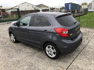 Coche accidentado Ford Ka+ 1.2 2019/5