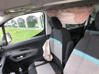 Citroën Berlingo 1.2 picture 7